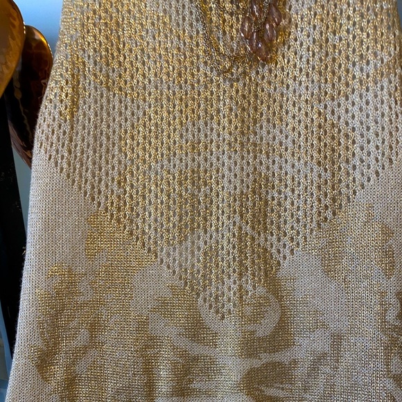 AZI Tunic top - Picture 9 of 12